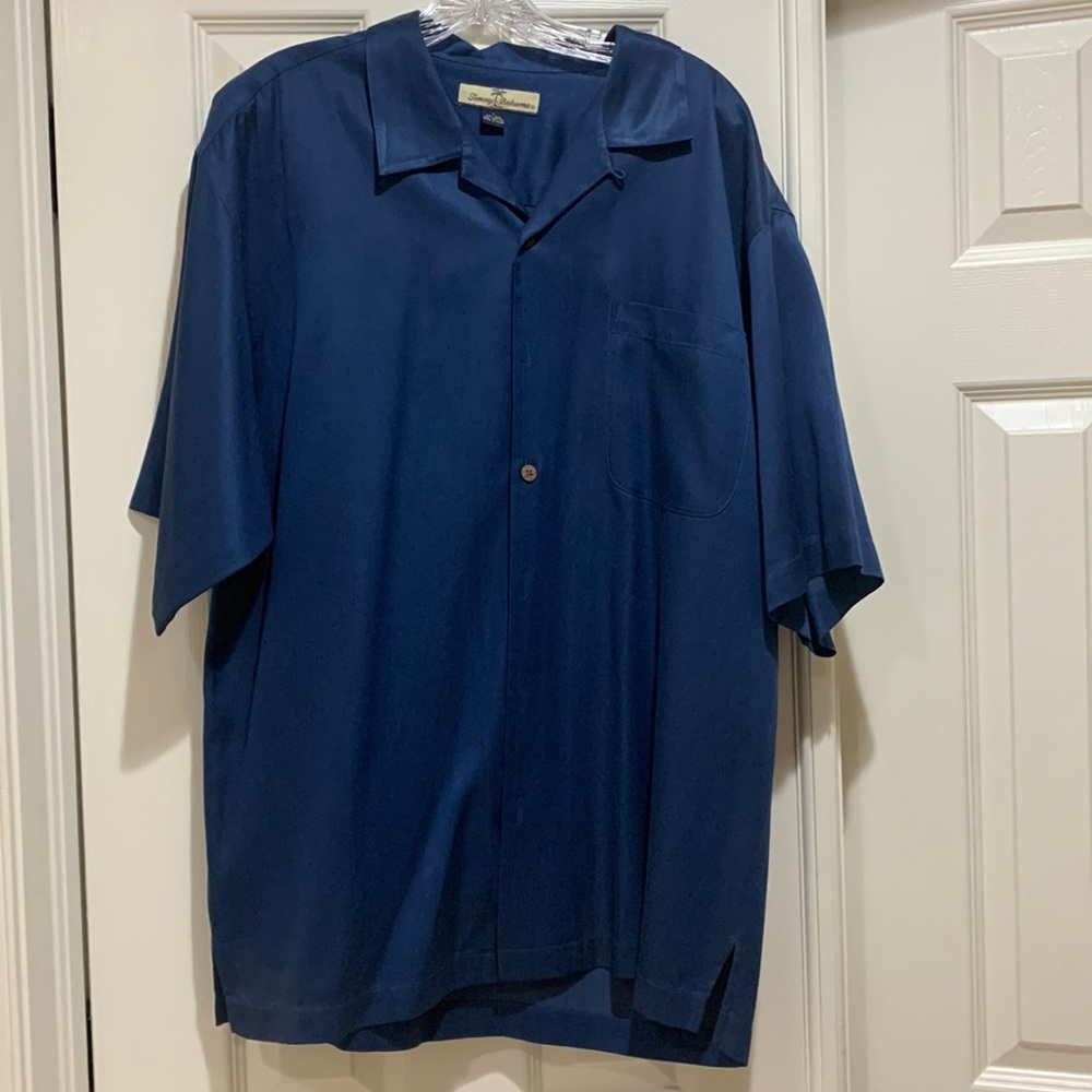 Tommy Bahama Gaba Yaara style button down